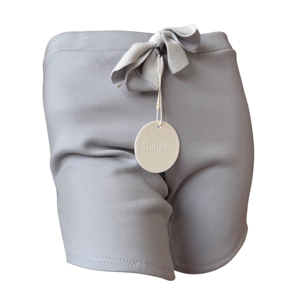 Simple NWT Biker Shorts Gray Bow  Coquette Balletcore Aesthetic‎ Quiet Luxury  S